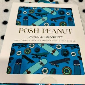 Posh Peanut swaddle & Beanie set